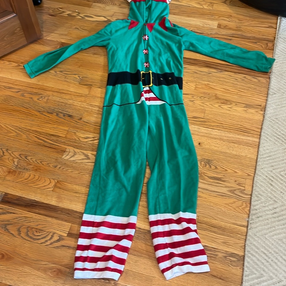 Comfy, cozy, elf suit, men’s size medium